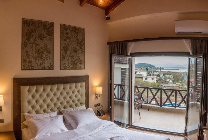 La Suite Boutique Hotel & Spa Ioannina Exterior photo